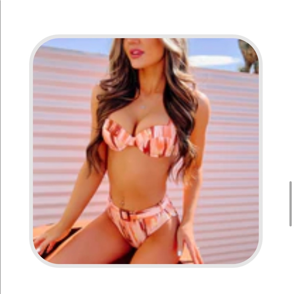 Peach/yellow/orange bikini high waisted. Padded bra top.